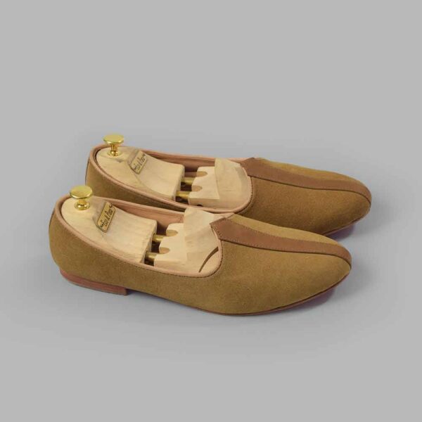 Brown Suede Mojari
